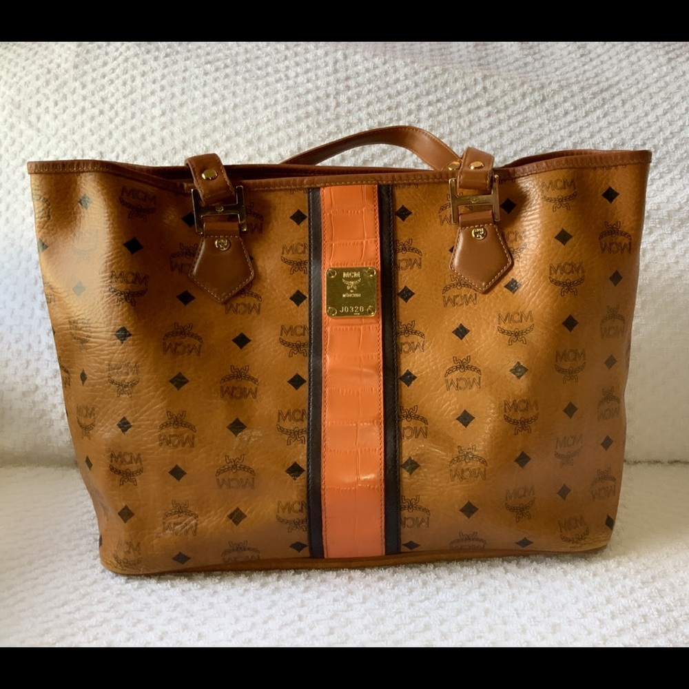 MCM TOTE BAG